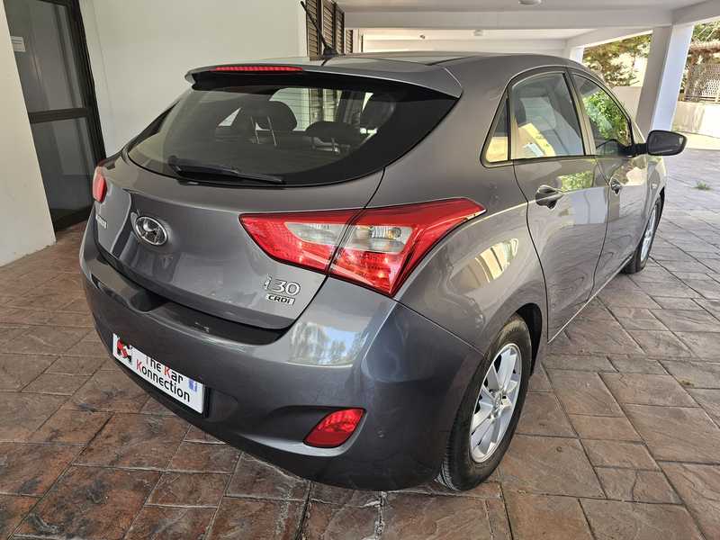 2014 Hyundai i30 1,6L 2014 Cyprus