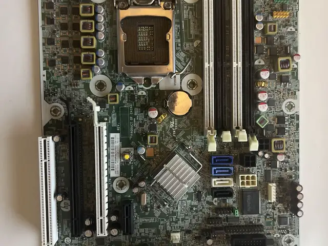 Hp foxconn 115xdbp 273r motherboard, Paphos — Mesa Chorio