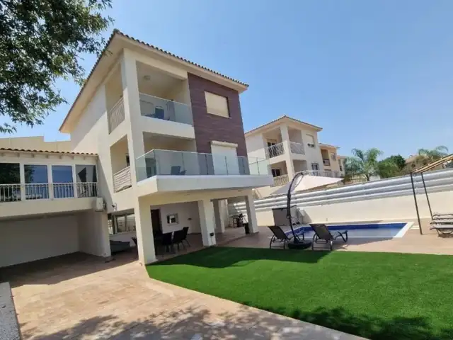 5-bedroom detached house to rent, Επαρχία Λεμεσού — Μουτταγιάκα