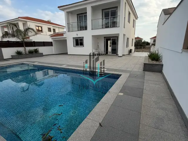  3-bedroom villa to rent, Larnaca — Pyla