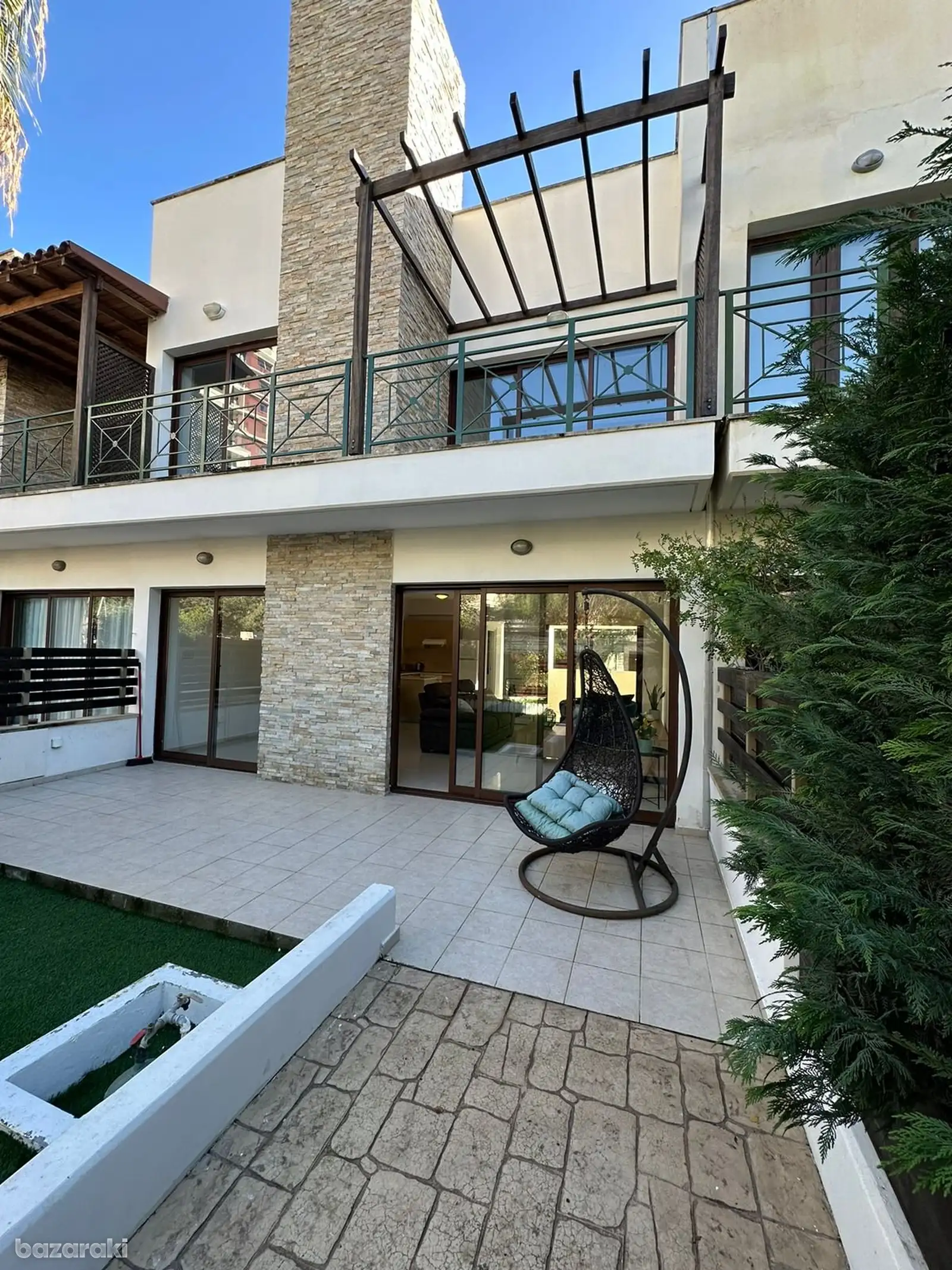 Maisonette, 3 bedrooms — 2