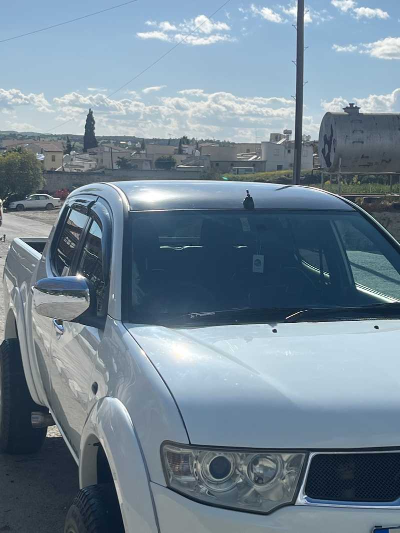 2010 Mitsubishi L200 2,5L 2010 Cyprus