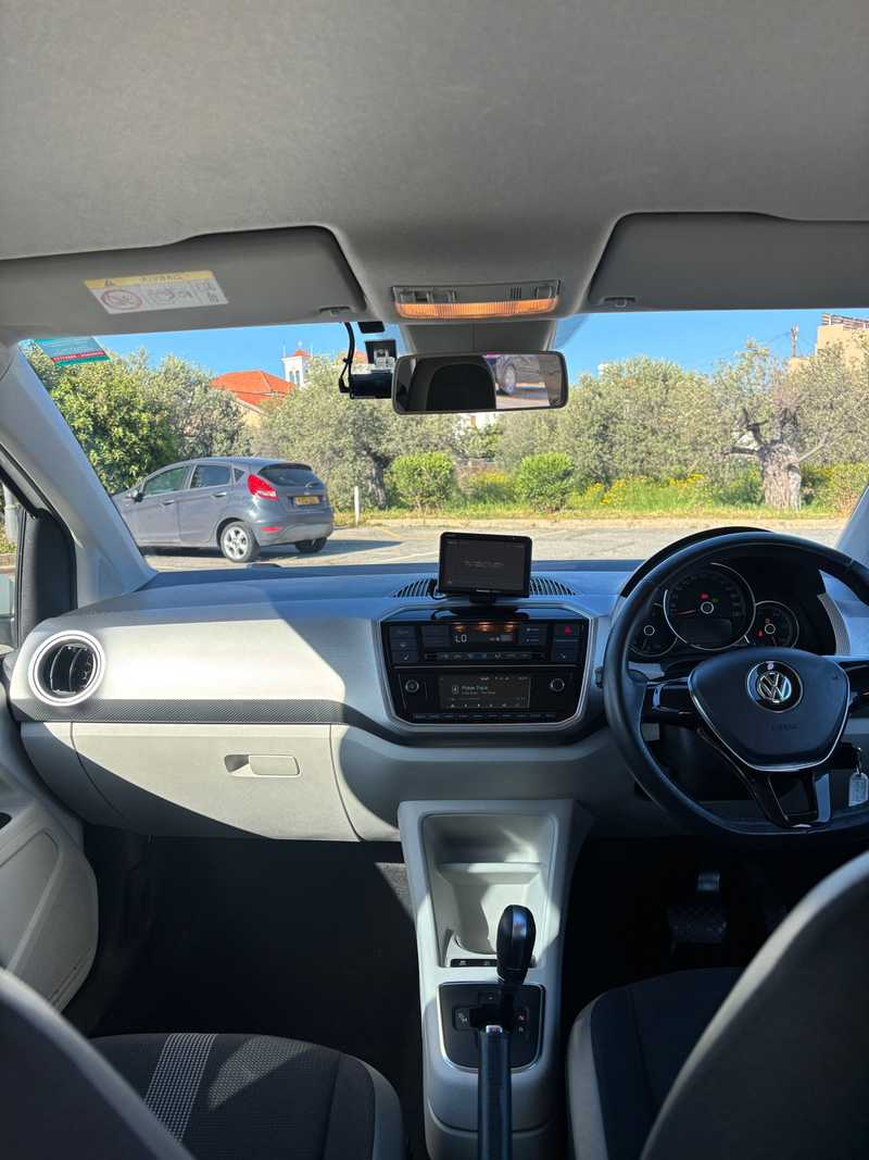 2019 Volkswagen UP 1,0L 2019 Cyprus