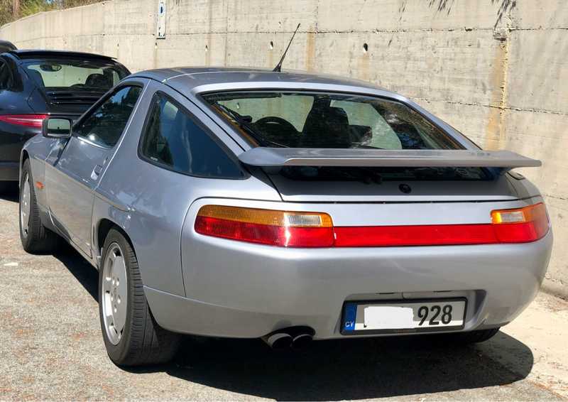 1991 Porsche 928 5,0L 1991 Cyprus