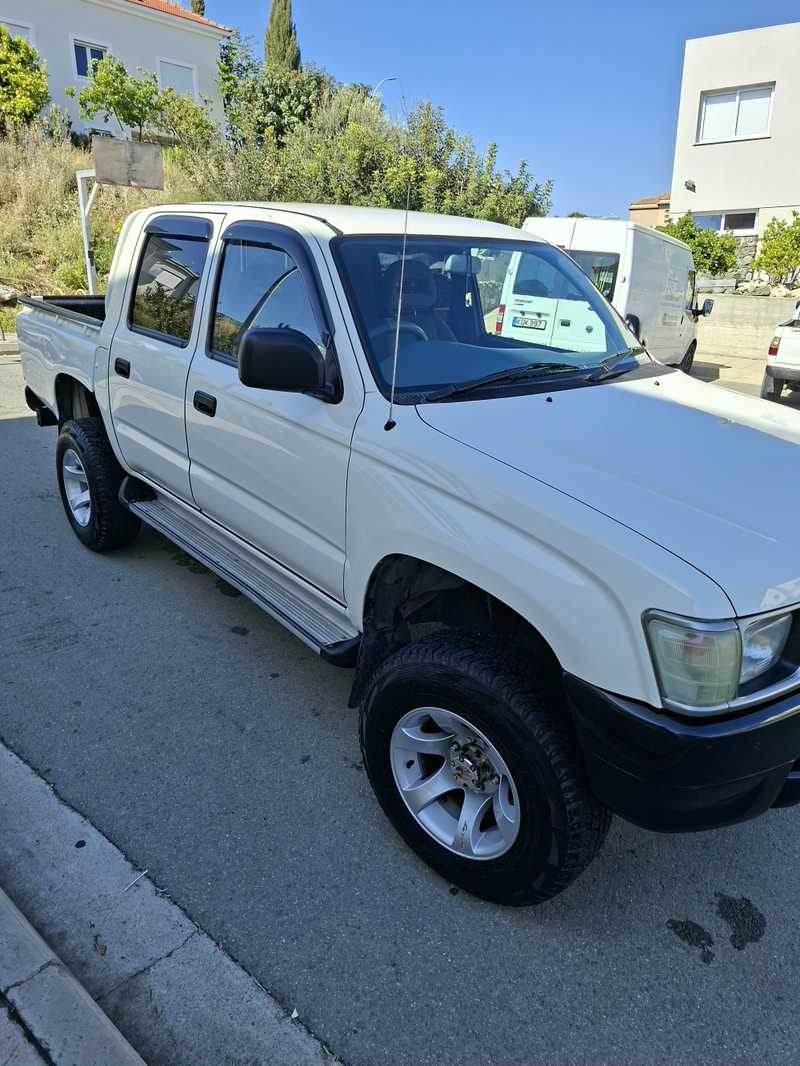 1998 Toyota Hilux 2,8L 1998 Cyprus