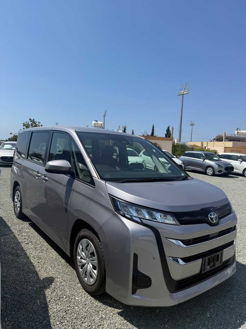 2023 Toyota Noah 2,0L 2023 Cyprus
