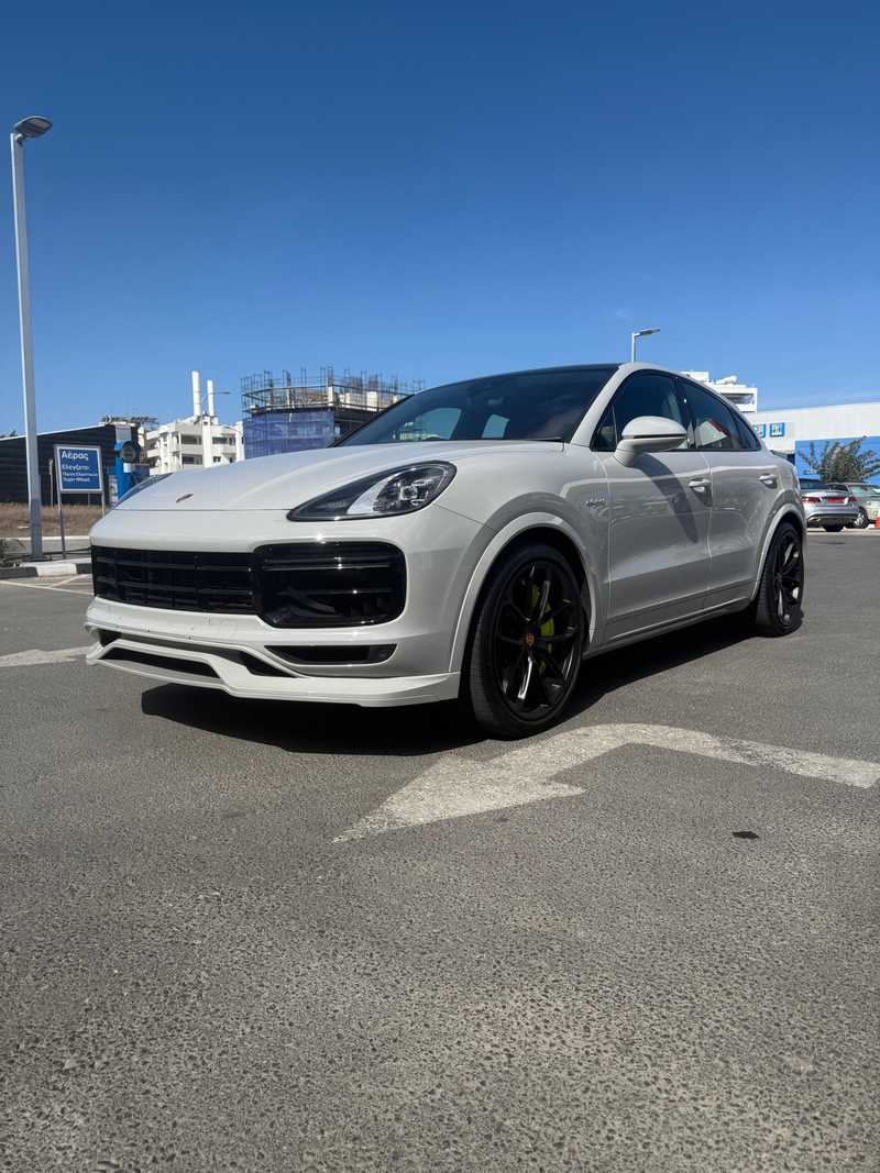 2023 Porsche Cayenne 4,0L 2023 Cyprus