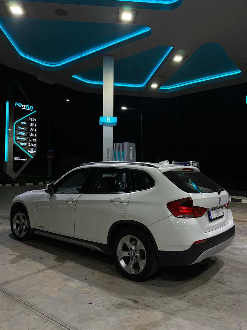 2010 BMW X1 2,0L 2010 Cyprus