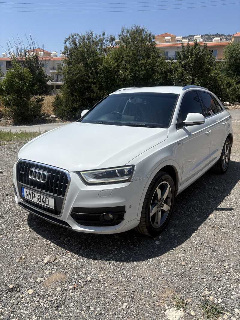 2015 Audi Q3 2,0L 2015 Cyprus
