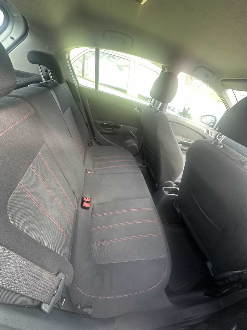 2013 Opel, Vauxhall Corsa 1,3L 2013 Cyprus