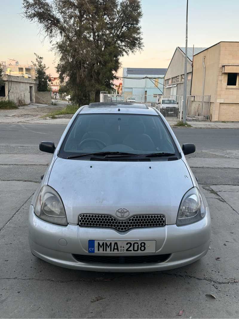 2000 Toyota Yaris 1,3L 2000 Cyprus