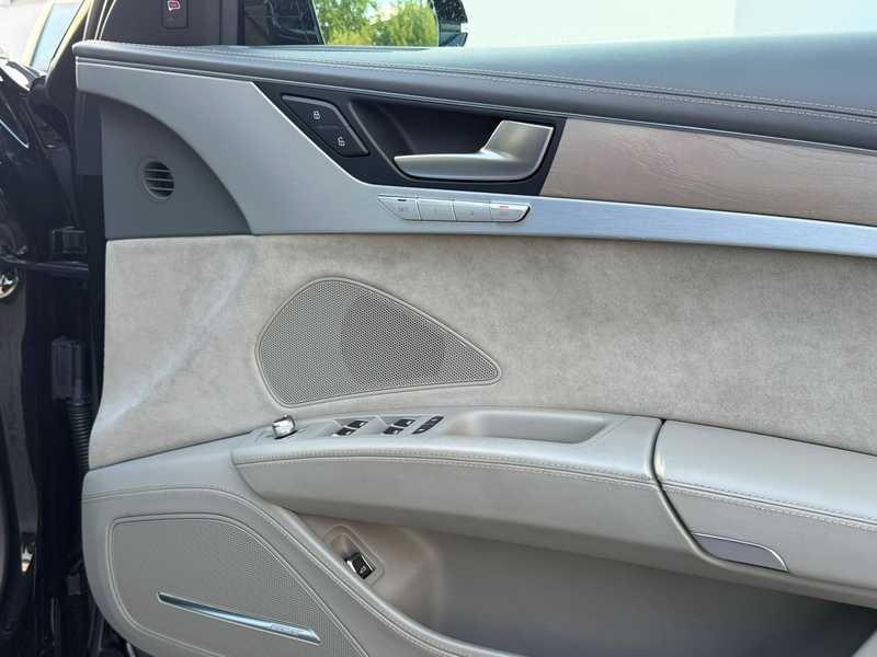 2016 Audi A8 4,0L 2016 Cyprus
