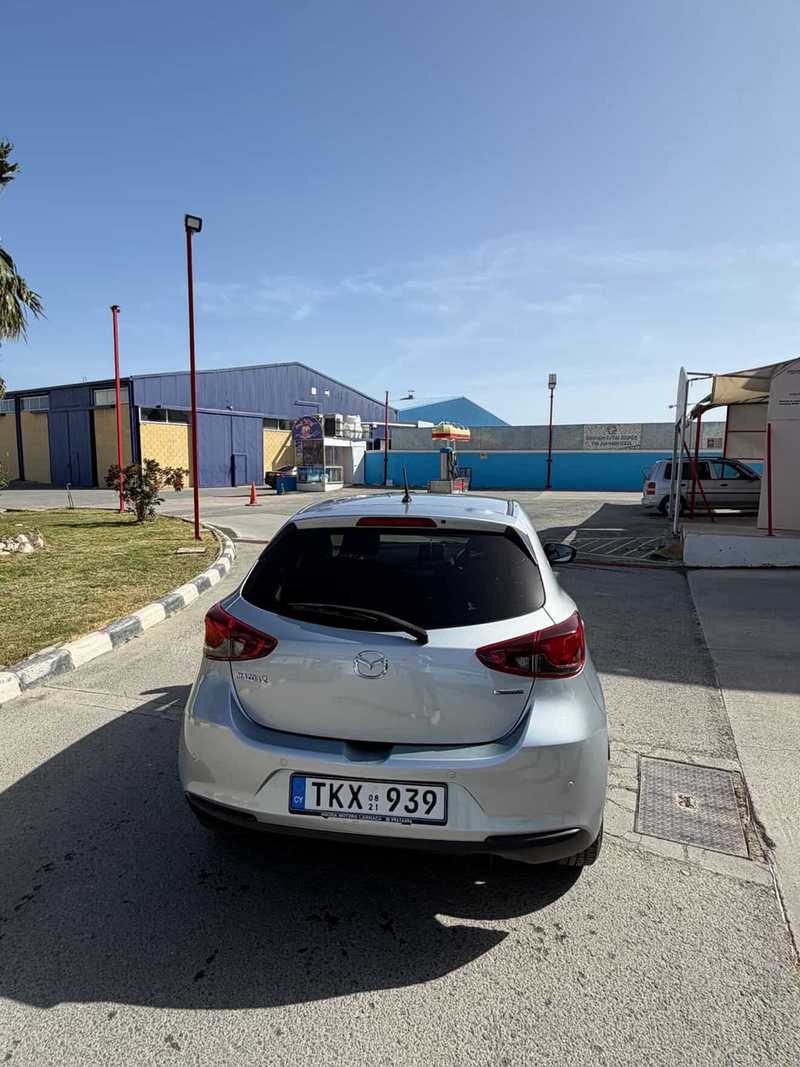 Mazda 2 6,0L 2021