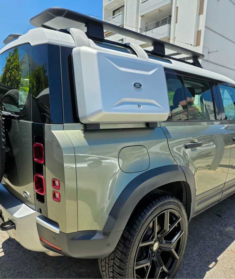 2019 Land Rover Defender 2,0L 2019 Cyprus