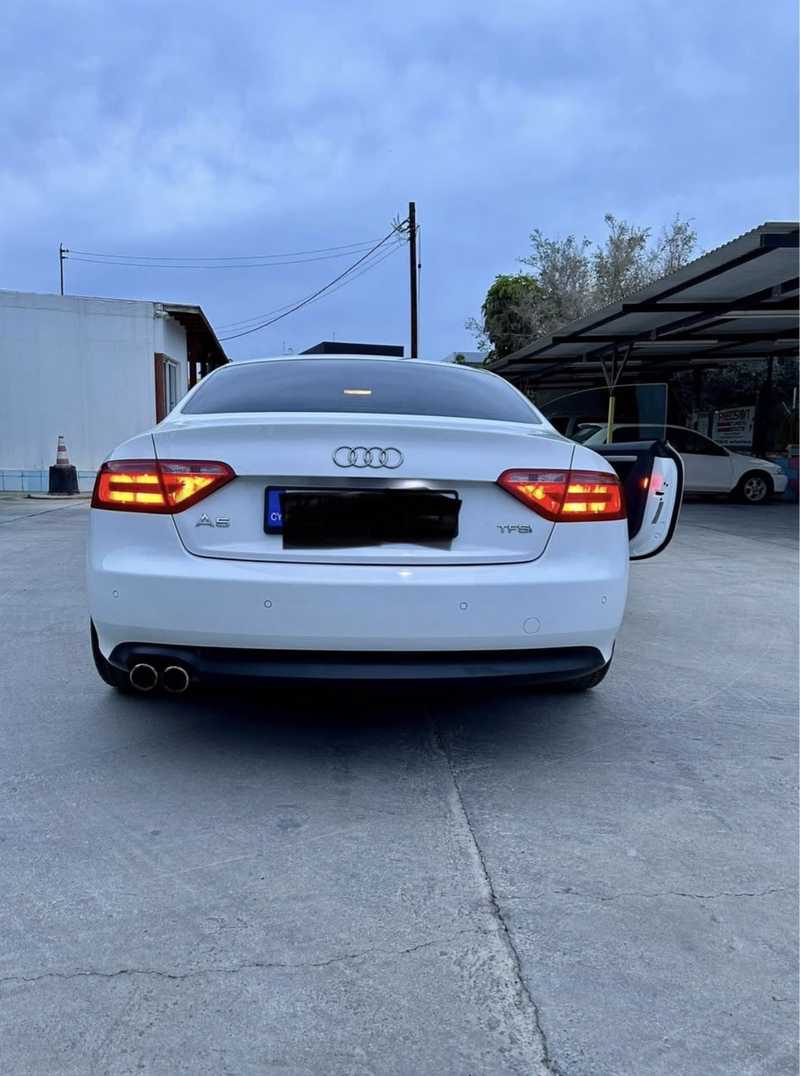 2009 Audi A5 2,0L 2009 Cyprus