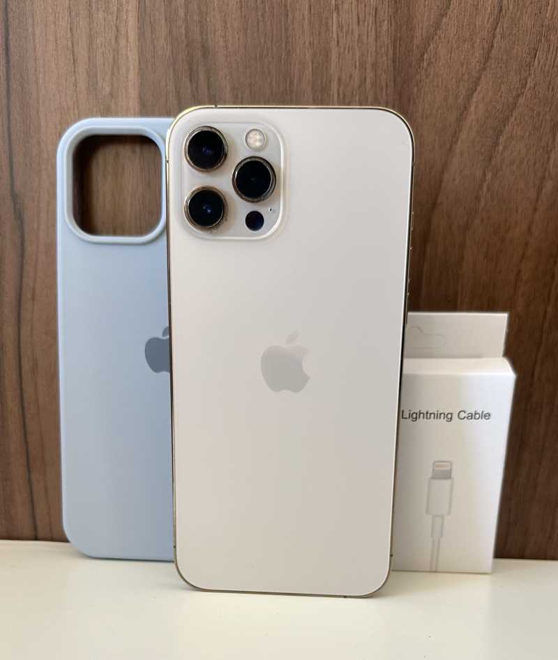 Iphone 12 pro max | 256gb | gold | 81 battery | cable, case