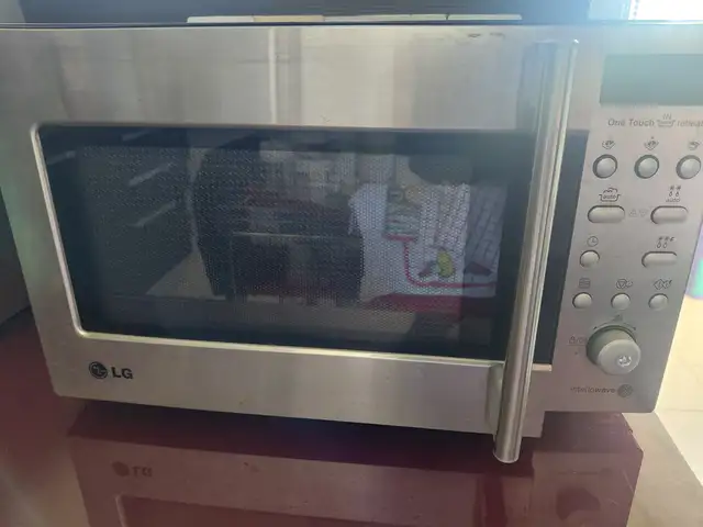 Microwave, Limassol — Limassol - Katholiki