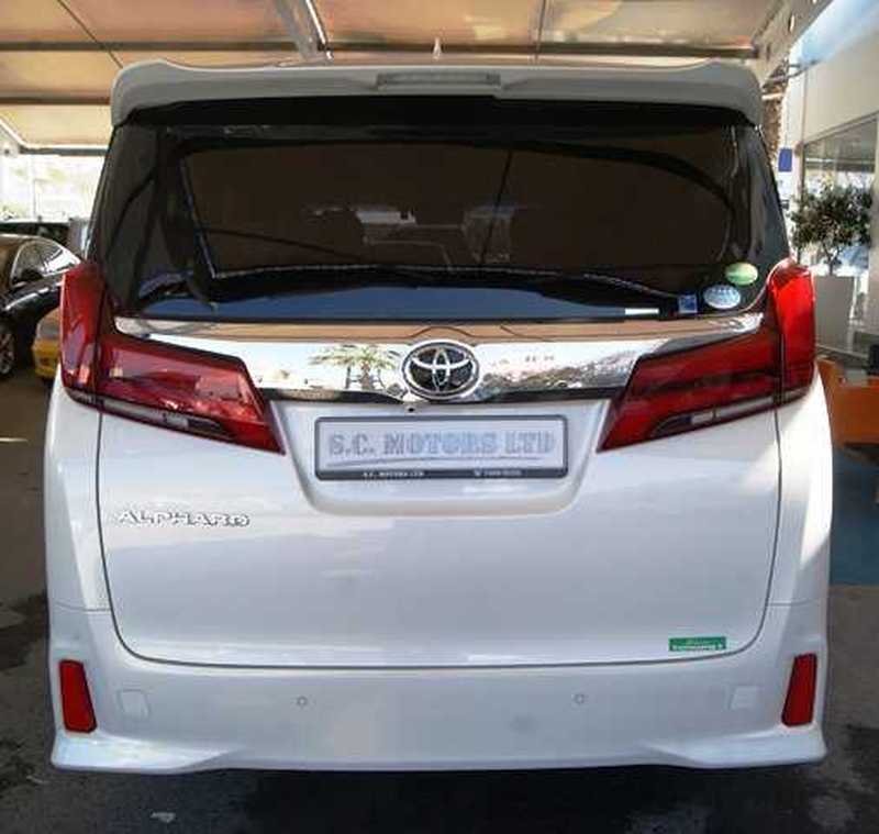 2019 Toyota Alphard 2,5L 2019 Cyprus