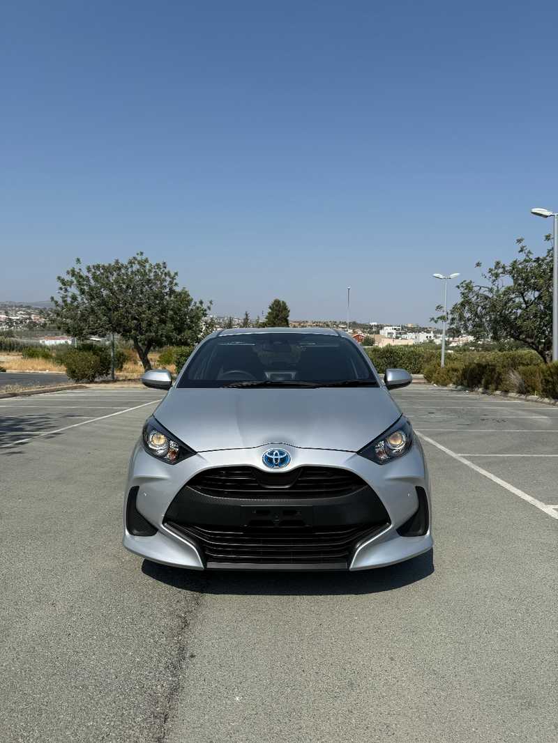 2022 Toyota Yaris 1,5L 2022 Cyprus