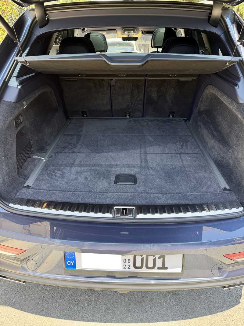 2022 Bentley Bentayga 4,0L 2022 Cyprus