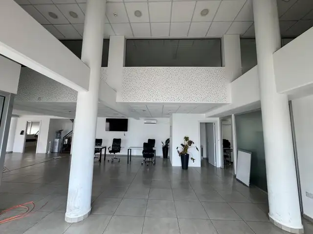 Spacious office space, Επαρχία Λεμεσού — Κάτω Πολεμίδια