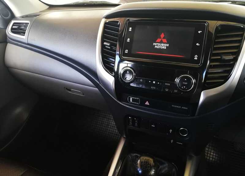 2019 Mitsubishi L200 2,4L 2019 Cyprus