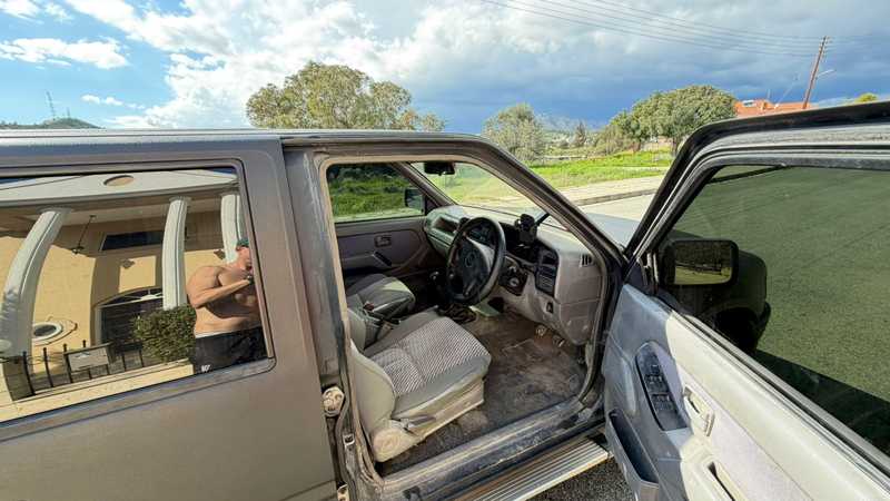 1999 Chevrolet Luv 2,8L 1999 Cyprus