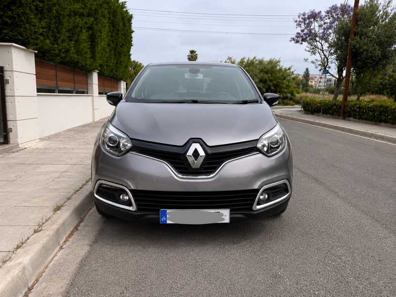 2017 Renault Captur 1,2L 2017 Cyprus