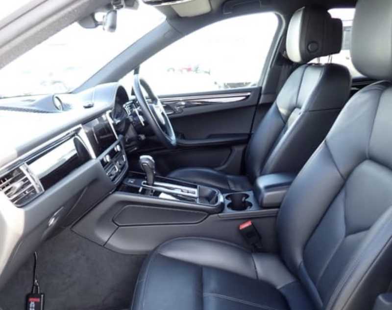2022 Porsche Macan 2,0L 2022 Cyprus
