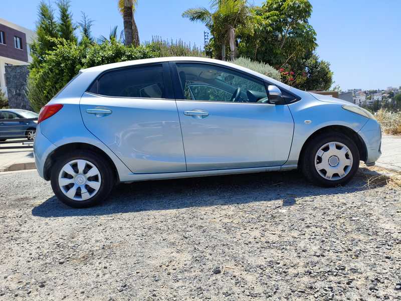 2011 Mazda Demio 1,3L 2011 Cyprus