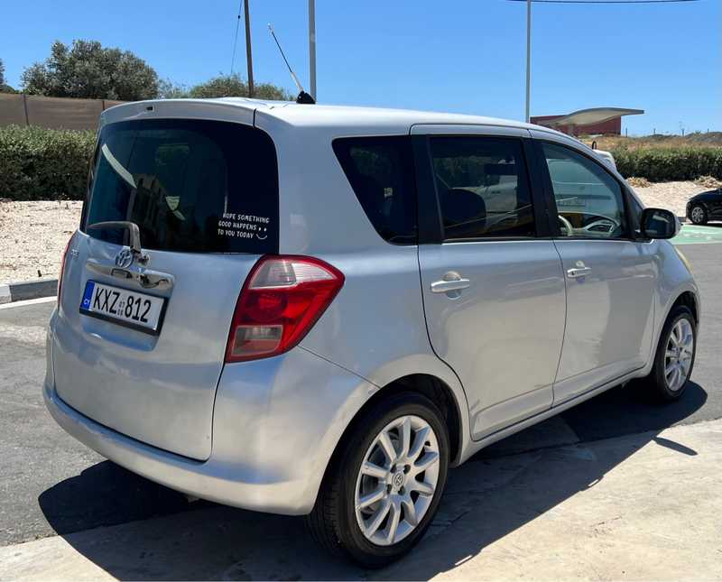 2006 Toyota Ractis 1,3L 2006 Cyprus