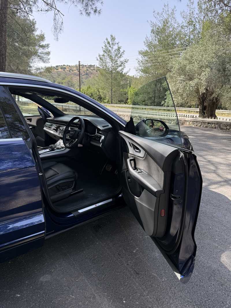 2022 Audi Q8 3,0L 2022 Cyprus