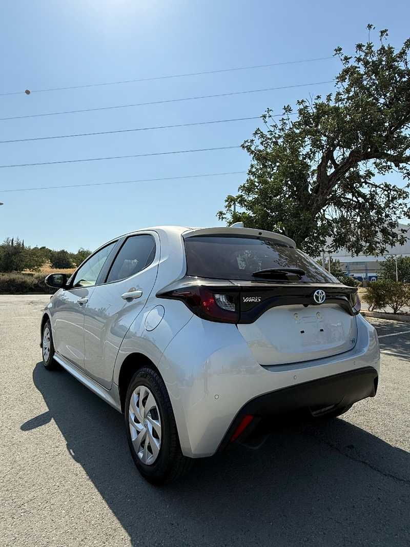 2022 Toyota Yaris 1,5L 2022 Cyprus