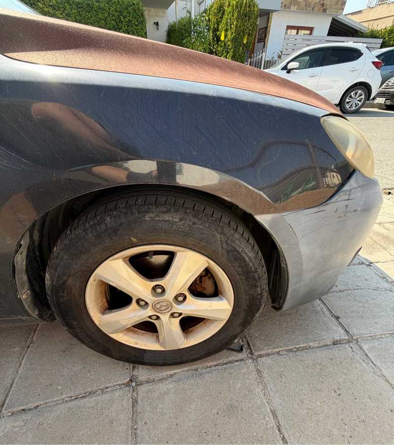 2006 Mazda Axela 5,5L 2006 Cyprus