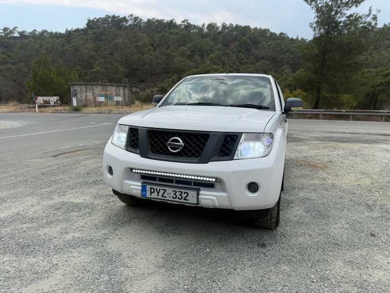 2014 Nissan Navara 2,5L 2014 Cyprus