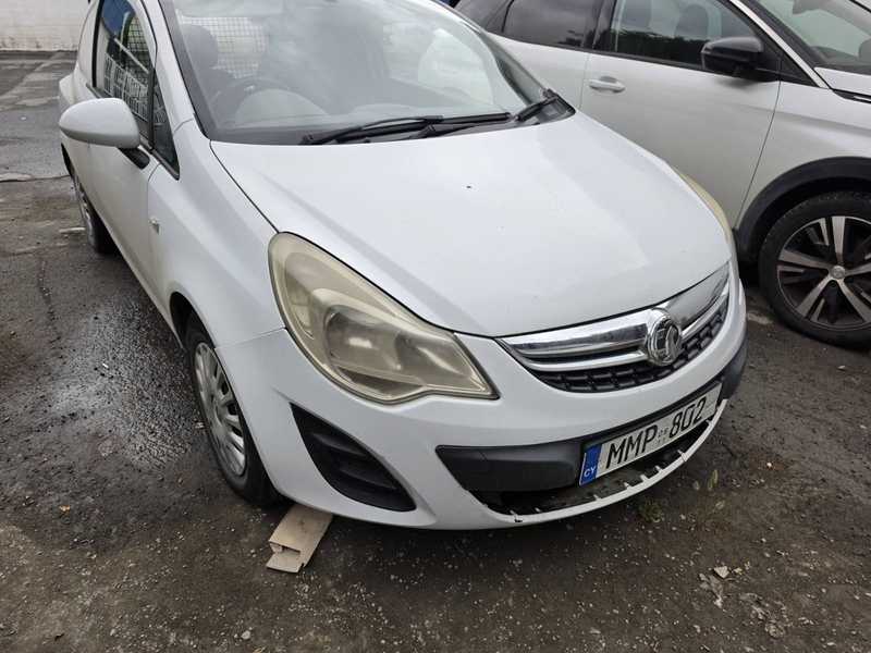 2011 Opel, Vauxhall Corsa 1,3L 2011 Cyprus