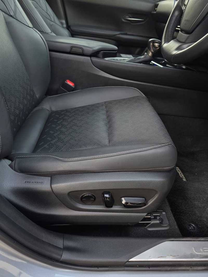 2022 Lexus UX 2,0L 2022 Cyprus