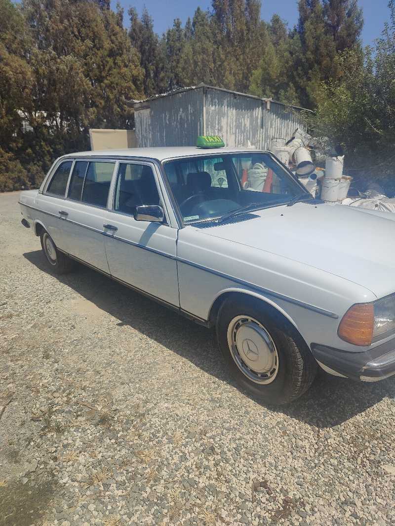 1983 Mercedes-Benz E-Class 3,0L 1983 Cyprus