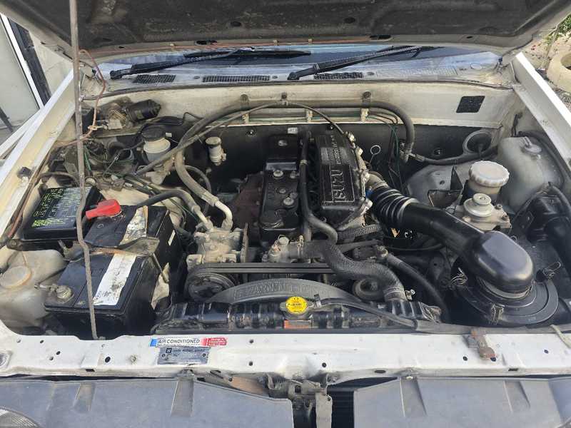 1999 Isuzu Pick-up 2,5L 1999 Cyprus
