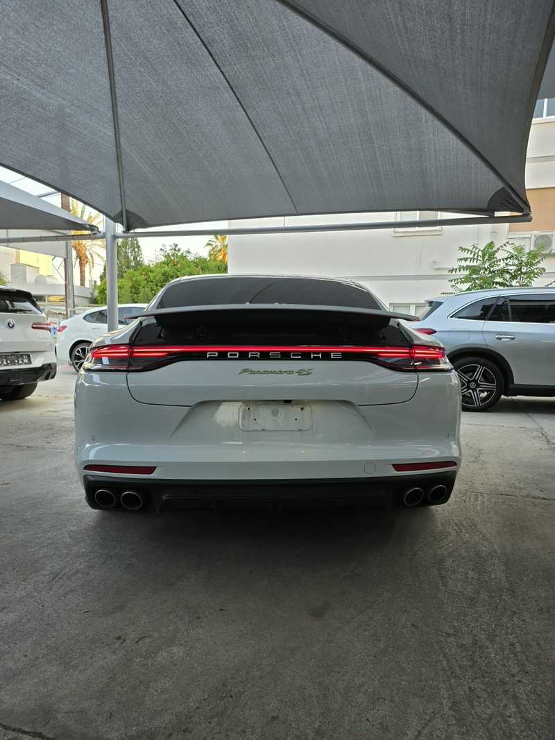 2022 Porsche Panamera 3,0L 2022 Cyprus