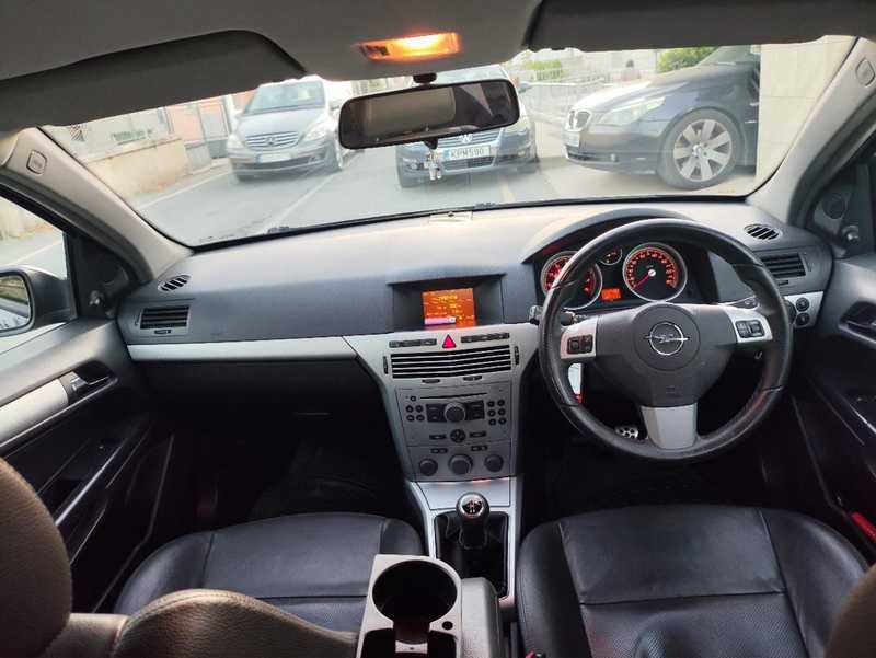 2006 Opel, Vauxhall Astra 1,6L 2006 Cyprus