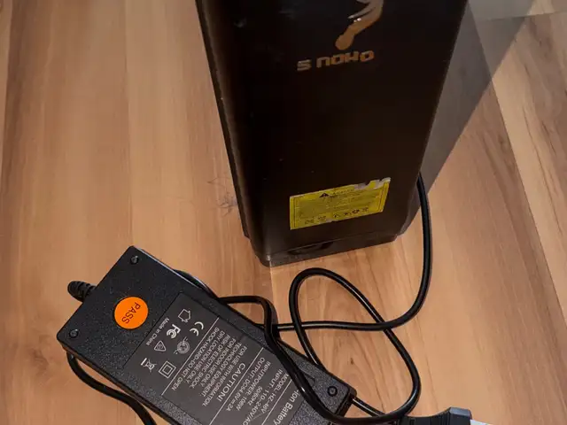 E-bike battery with charger, Επαρχία Λευκωσίας — Λευκωσία - Καϊμακλί