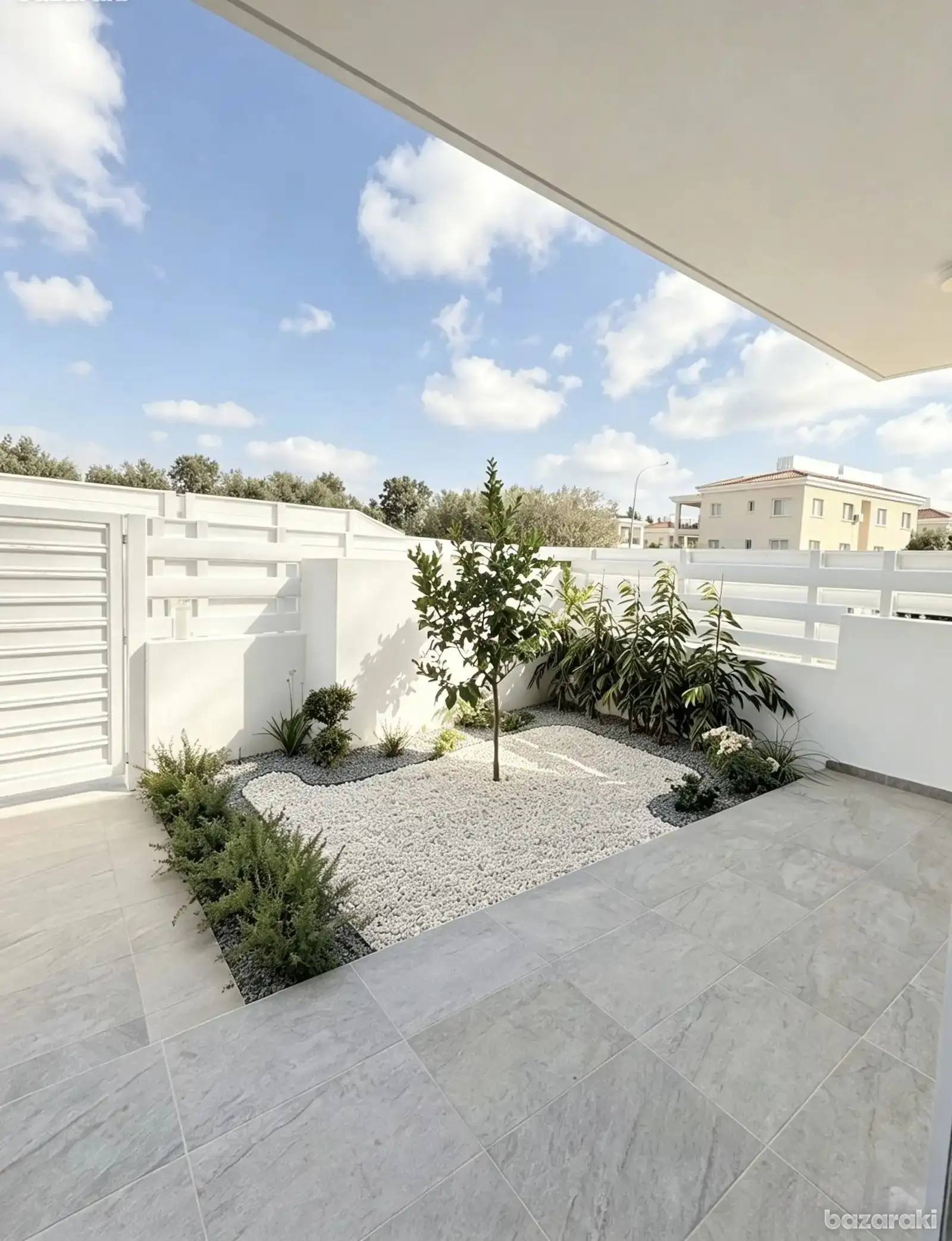 House, 3 bedrooms — 10