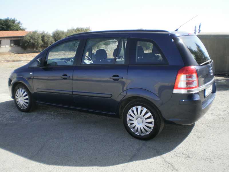 2013 Opel, Vauxhall Zafira 1,6L 2013 Cyprus