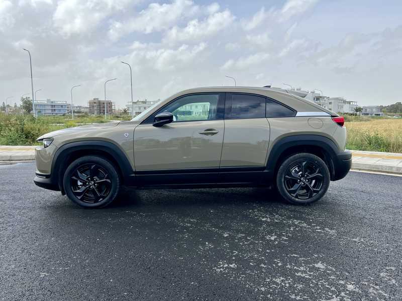 2025 Mazda ΜΧ-30 0,8L 2025 Cyprus