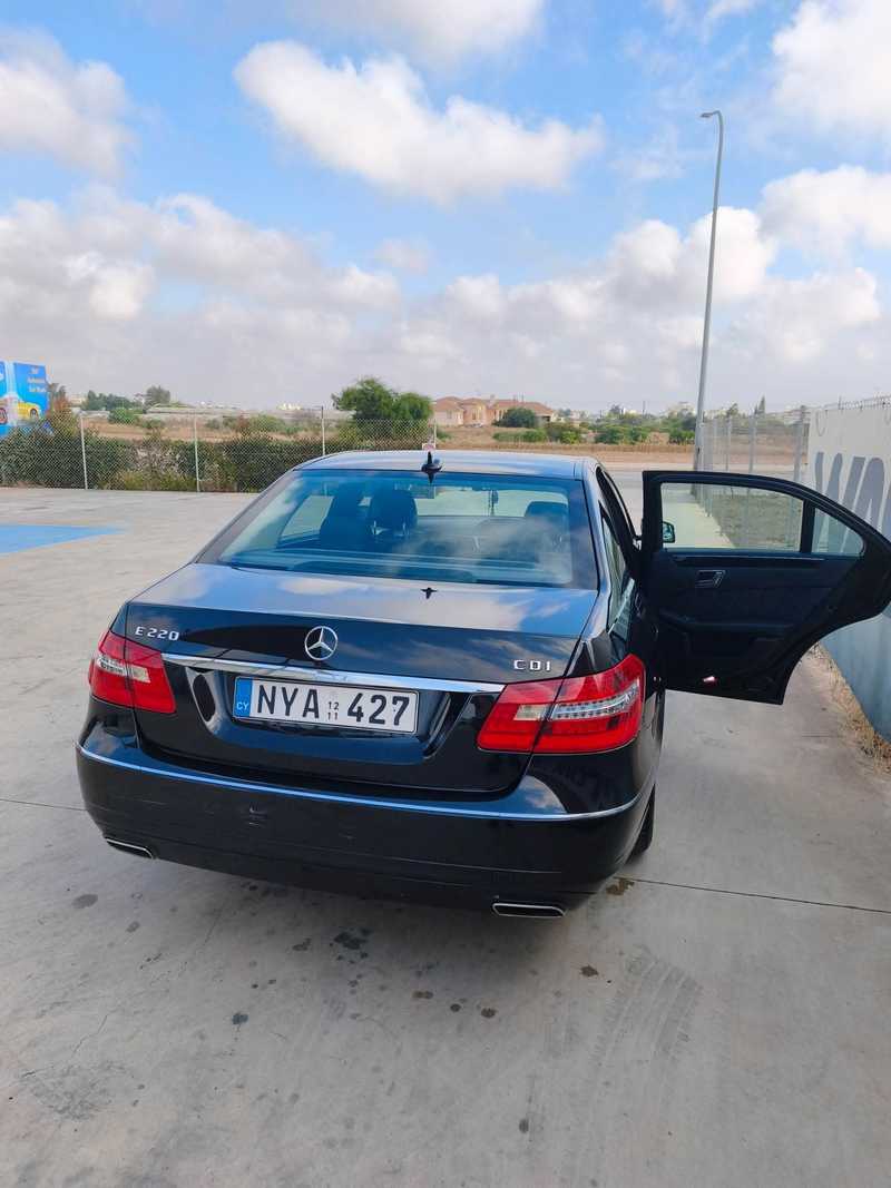 2011 Mercedes-Benz E-Class 2,2L 2011 Cyprus