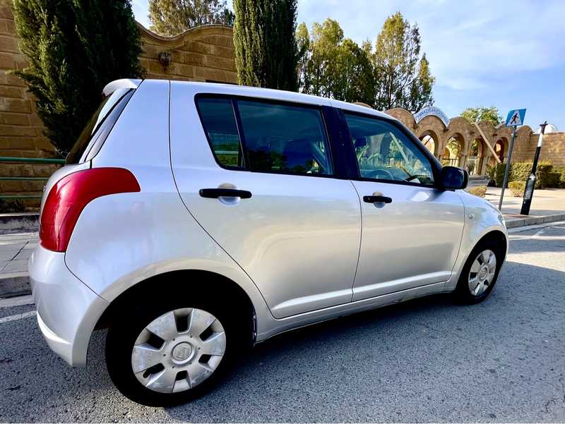 2006 Suzuki Swift 1,4L 2006 Cyprus