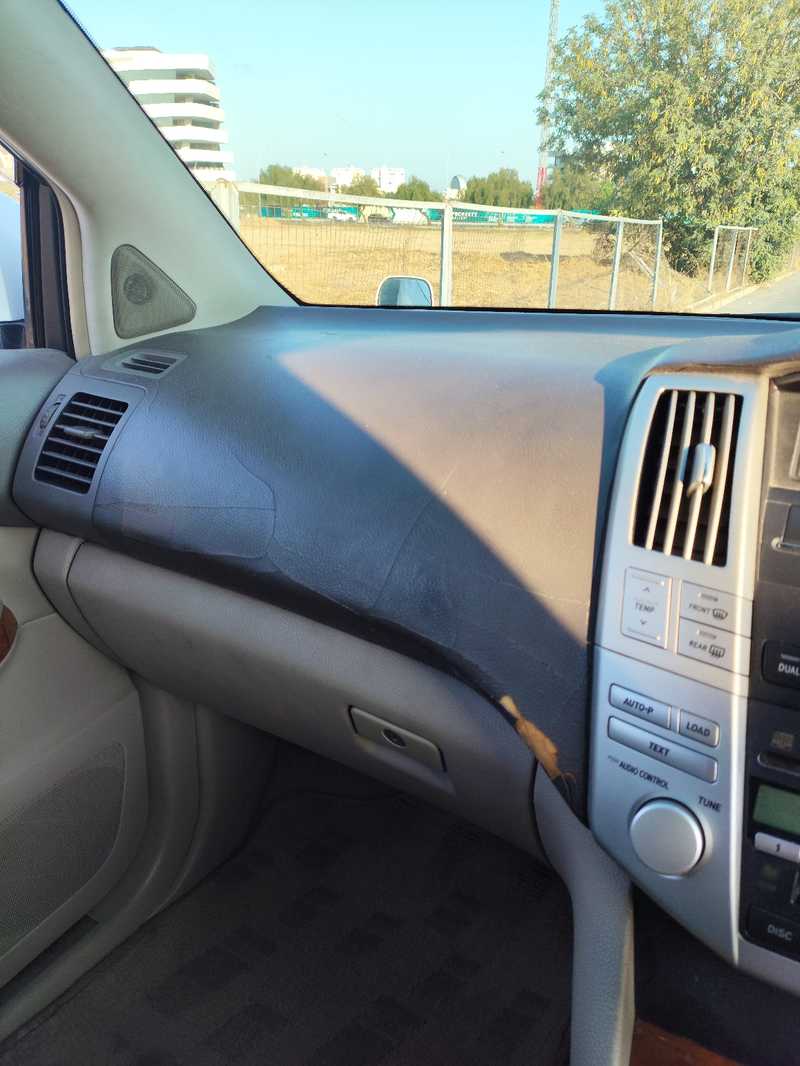 2005 Toyota Harrier 3,0L 2005 Cyprus