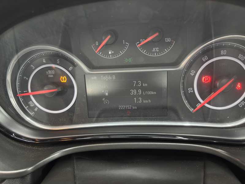 2015 Opel, Vauxhall Insignia 2,0L 2015 Cyprus