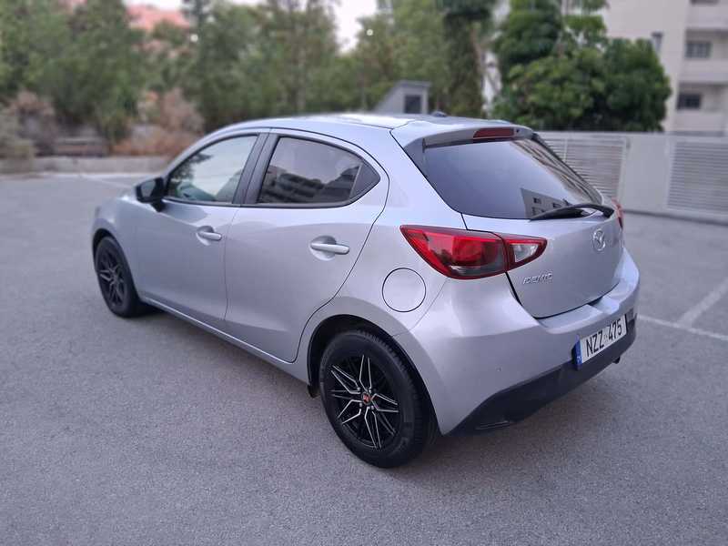 Mazda Demio 1,3L 2017
